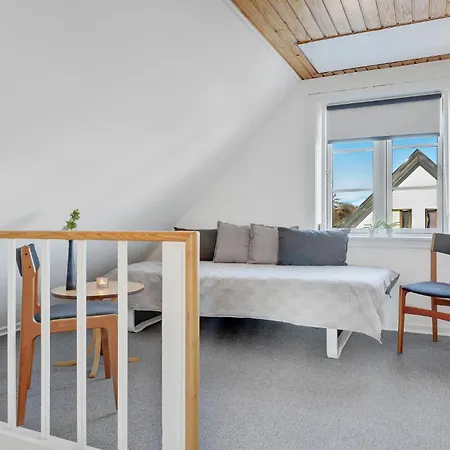 3 Bedroom Gorgeous In Feriehus