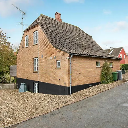 3 Bedroom Gorgeous In Feriehus *
