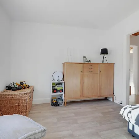 Сasa de vacaciones 3 Bedroom Gorgeous In Gudhjem