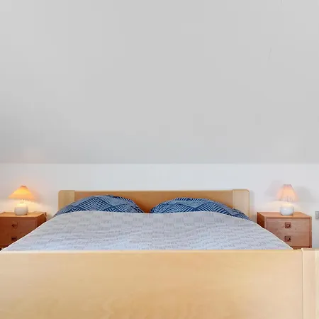3 Bedroom Gorgeous In Feriehus
